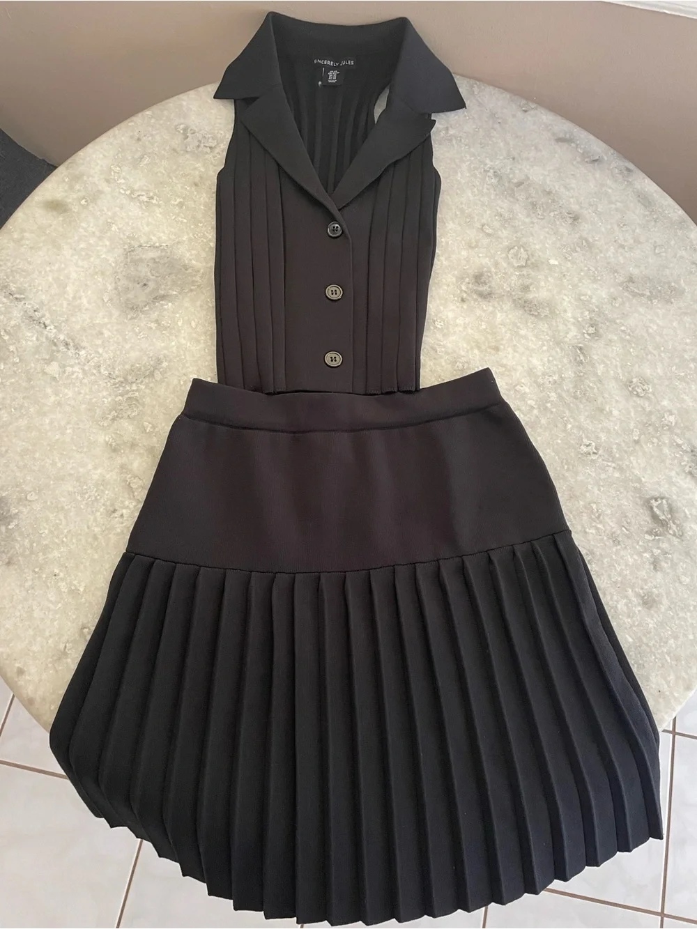 Sincerely Jules Skirt Set - Picture 11 of 11